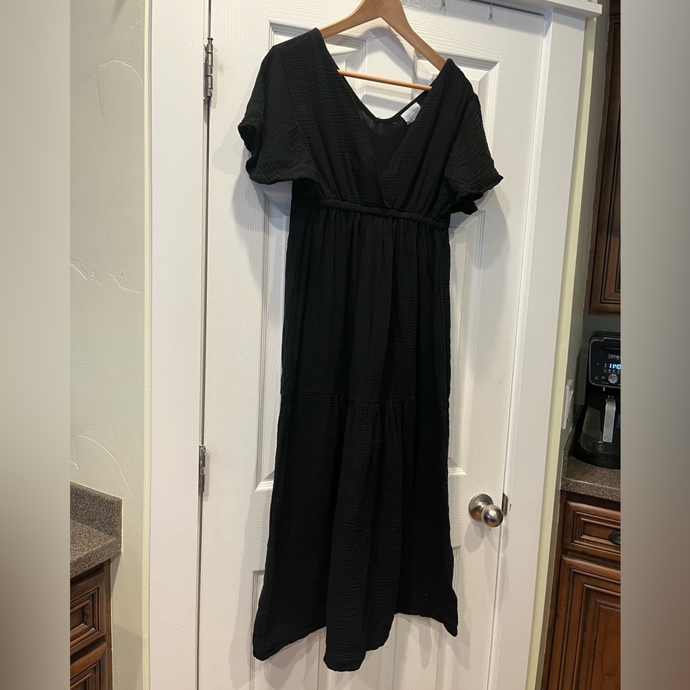 NWOT Cozy Earth Black Textured Dress